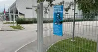 Nova tabla na ljubljanskih igriščih opominja na lepo vedenje
